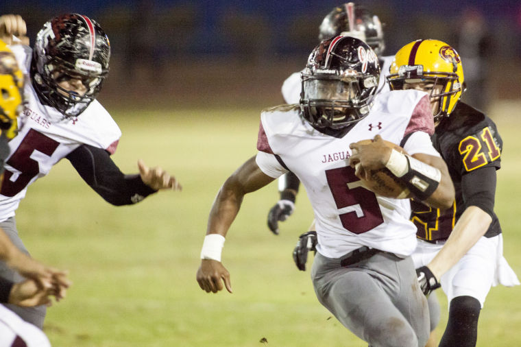 Football: MP vs Desert Ridge